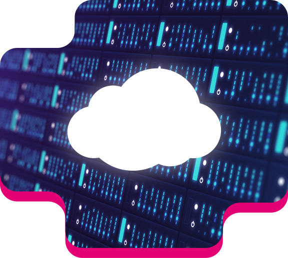 Grafische Wolke vor einem Foto von Server-Festplatten.