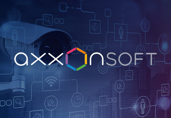 Axxonsoft Logo mit einer Überwachungskamera im Hintergrund.